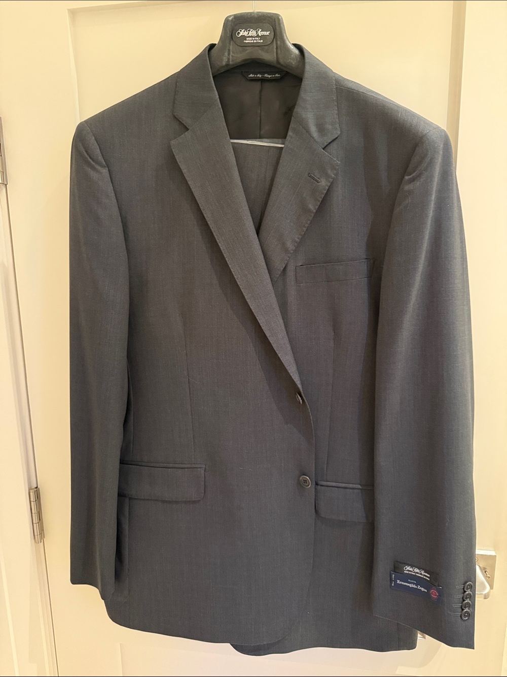Men's Classic Saks Fifth Avenue Italian Gray Two-Button Suit  - Zegna Fabric